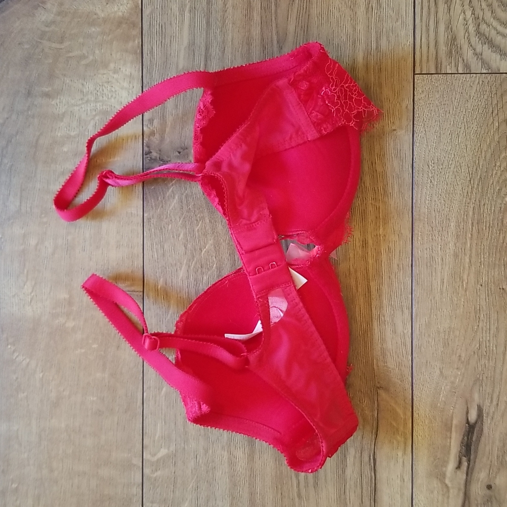 Victoria's Secret Dream Angels Push-up 32A Bra Red - Picture 2 of 5